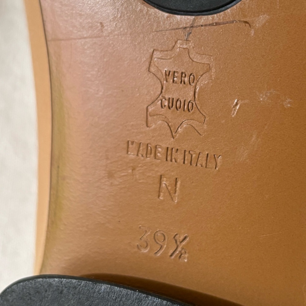 Taryn Rose Women's Camel Leather Flats. Made in Italy size 39.5 - Picture 9 of 9